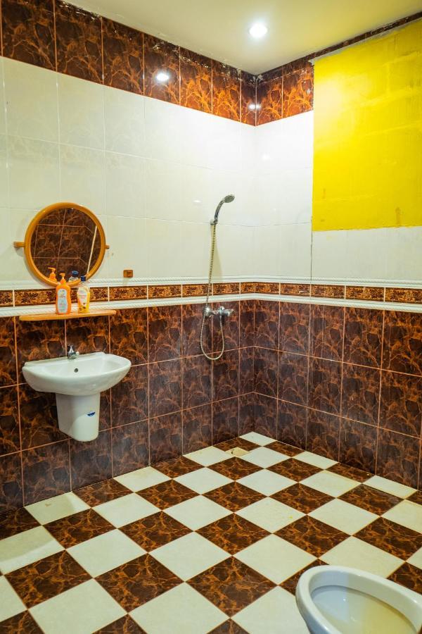 Mk Homestay Wakaf Che Yeh With Bathtub - Max 14 Pax 코타바하루 외부 사진