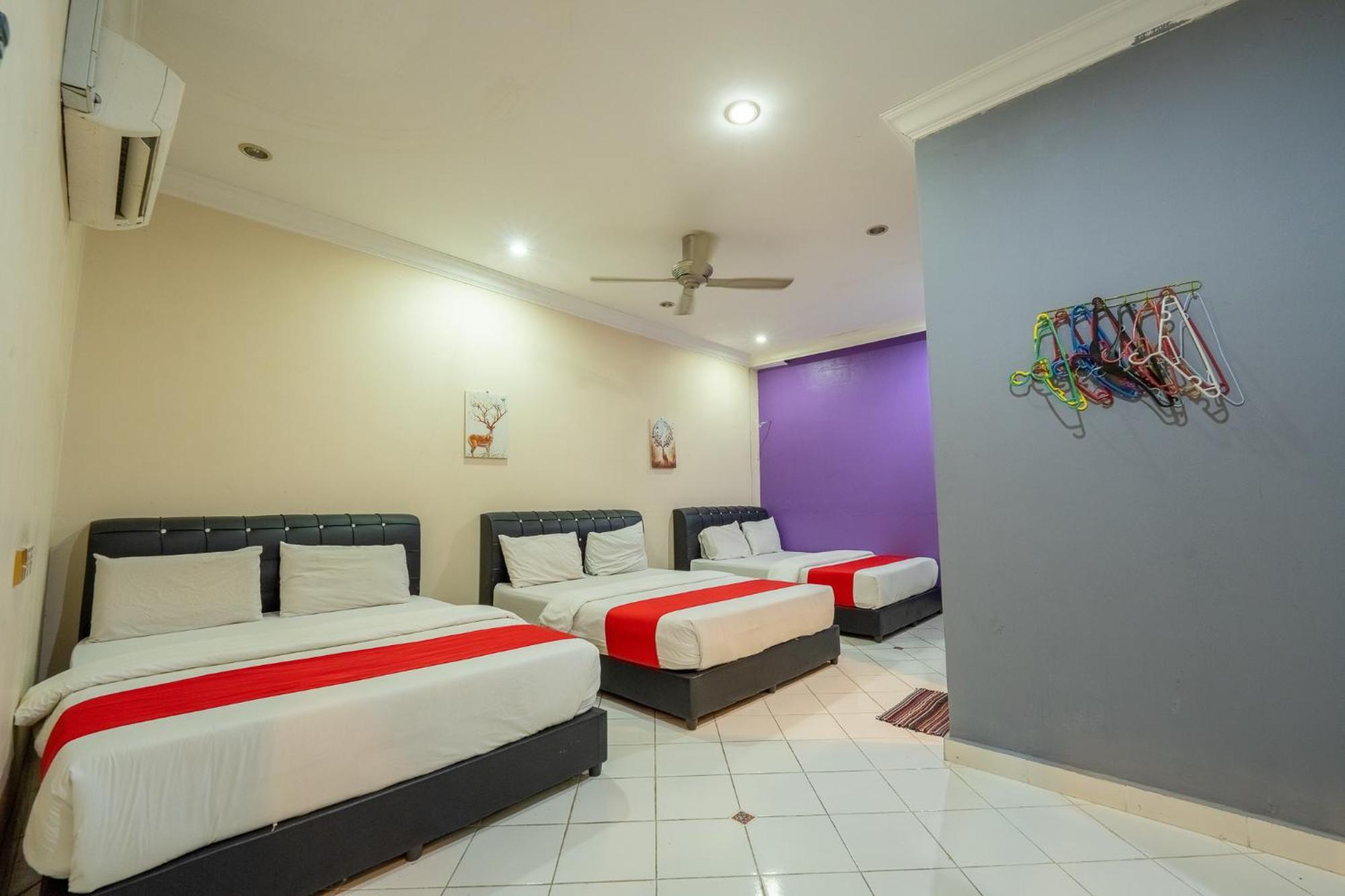 Mk Homestay Wakaf Che Yeh With Bathtub - Max 14 Pax 코타바하루 외부 사진